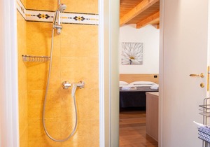 Antiche Mura 2 - One Bedroom Guest House, Sleeps 2