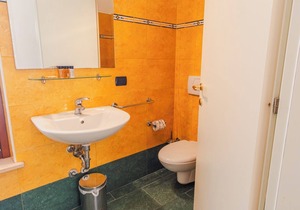 Antiche Mura 3 - One Bedroom Guest House, Sleeps 1