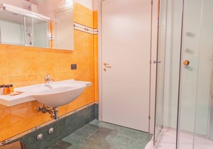 Antiche Mura 4 - One Bedroom Guest House, Sleeps 2