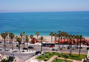 Apartamento recién renovado 1ª línea en Benalmádena