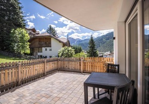Apartment Treï Residence Bun Sté with Mountain View, Whirlpool, Sauna, Wi-Fi, Terrace & Balcony
