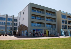 Apartment 11 - Latitude 51