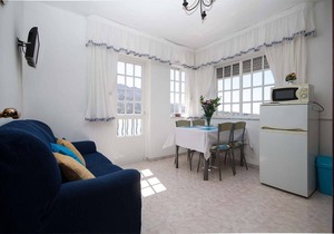Apartment - 2 Bedrooms with WiFi and Sea views - 108050