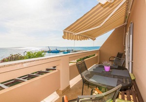 Apartment ∙ 3 bedrooms ∙ 7 guests