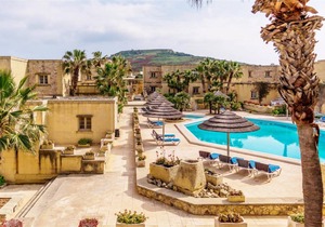 Apartment ∙ 4 bedrooms ∙ 9 guests