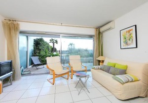 Apartment Cannes Bay-2 by Interhome