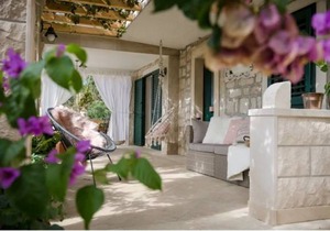 Apartment Jasna - cozy apartment in a peaceful area A1 Selca, Island Brac