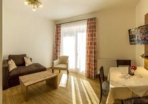 Apartment Krinnenspitze 2 - Apartments and pension Mariandl