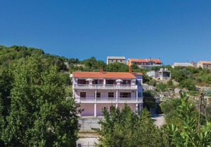 Apartment Mali Iz with Sea View I