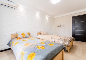 Apartment on Obolonsky avenue 16a
