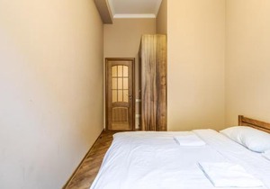 Apartment on Stavropihiiska Street 2