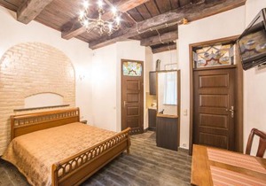 Apartment on Valova 16-2- 2 minutes to Market Square