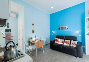 Apartment with parking space and separate entrance