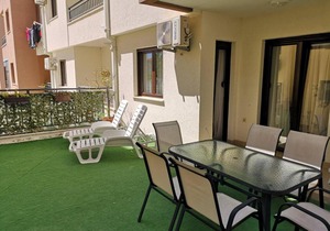 Apartments Podmaine