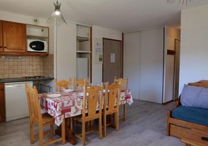 Appartement calme à Aussois, proche navettes et piscine, avec terrasse et casier à ski - FR-1-508-115