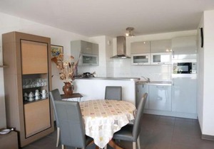 Appartement face mer à Étel avec terrasse, parking et WiFi - 42m², à deux pas de la plage - FR-1-479-68