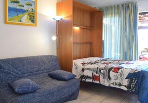 Appartement RDC 2 pièces+cabine, piscine, terrasse, parking privé - Saint Pierre La Mer - FR-1-229D-71