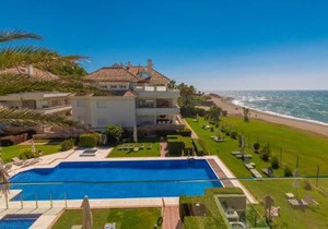 Apt 212 Heaven Beach Apartments, Guadalmansa Playa