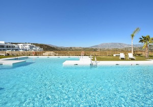 Apt at 5 min drive from La Cala de Mijas beach, electric barbecue on terrace.