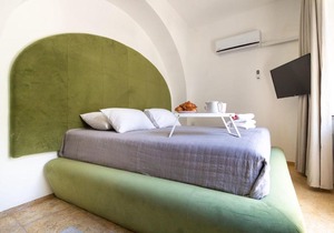 Authentic 1 BDR In The Heart Of Jerusalem