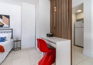 AV102 - TUDIO AVANHANDAVA IN THE HEART OF DOWNTOWN AUGUSTA