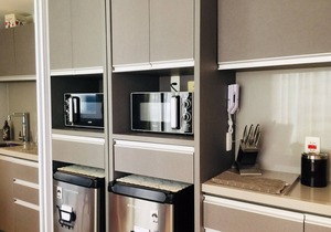 AV806 - Executive suite with lots of charm