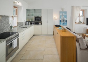 Awesome apartment in Buje with WiFi