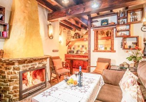 Awesome Home In Zahara De La Sierra