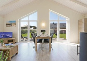 Awesome Home In Dagebüll With Kitchen