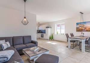 Awesome home in Langenhorn with WiFi