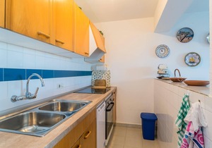 B-15 BEGUR 5 PAX - Three Bedroom Apartment, Sleeps 5