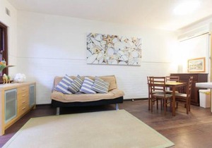 B3 Crawley Apartment 1 BRM & Sleepout near UWA