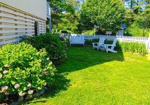 Bahamas beach cottages home in great location with washer & dryer, WiFi
