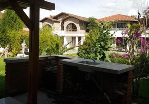 Bamboo village place tumbaco
