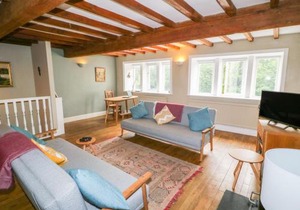 Bamforth Cottage