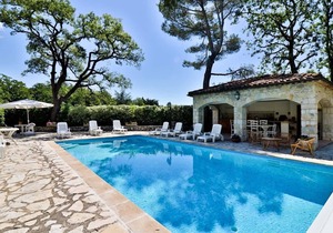 Bastides de la Cardelle in GRASSE-PEYMEINADE