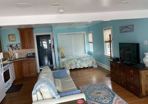 Bay Head Oceanfront Cottage . Wake Up On The Beach!