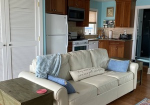 Bay Head Oceanfront Cottage . Wake Up On The Beach!