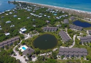 Bay Side Bliss at Hideaway Bay. Private island community with free ferry - Feb 26 - March 12, 2023 AVAILABLE!!!