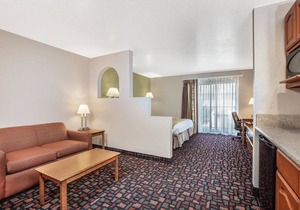 Baymont by Wyndham Tehachapi