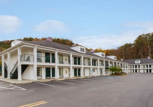 Baymont by Wyndham Albany at Albany Mall
