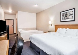 Baymont by Wyndham Indianapolis Northeast