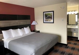 Baymont by Wyndham Waupun