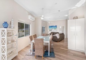 Bayview Towers Unit 13 Victoria Parade 15