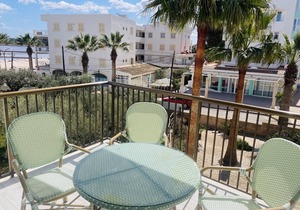 - BE OUR GUEST! - Beach, sea and pleasure for 4