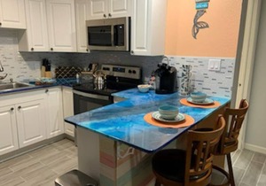 BEACH ACCESS! DOG FRIENDLY!