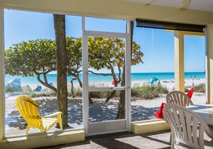 Beach House 3 Beach Front Panoramic Sunset Views Screened Lanai