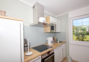 Beachfront apartment with terrace, use of swimming pool and sauna - Rex Rugia apartment 14-3