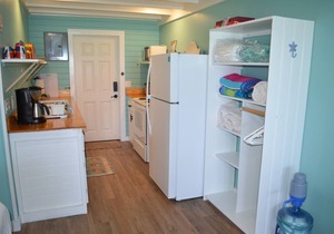 Beachfront large one bedroom studio, adjoining studio can be added to make 2/2.