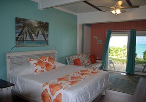 Beachfront large one bedroom studio, adjoining studio can be added to make 2/2.
